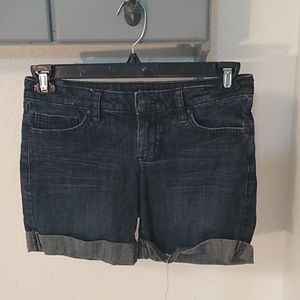 Lauren Conrad jean shorts dark wash, sz 4